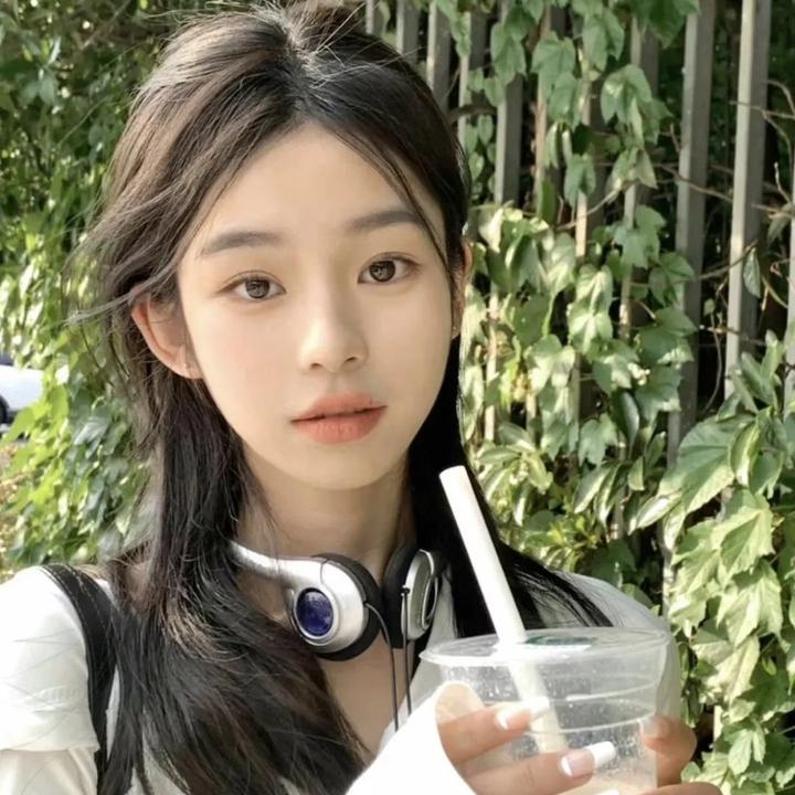 被众神捡到的男孩第二季